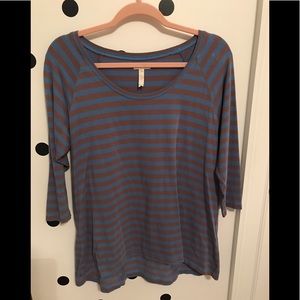 Striped cotton 3/4 sleeve swing top